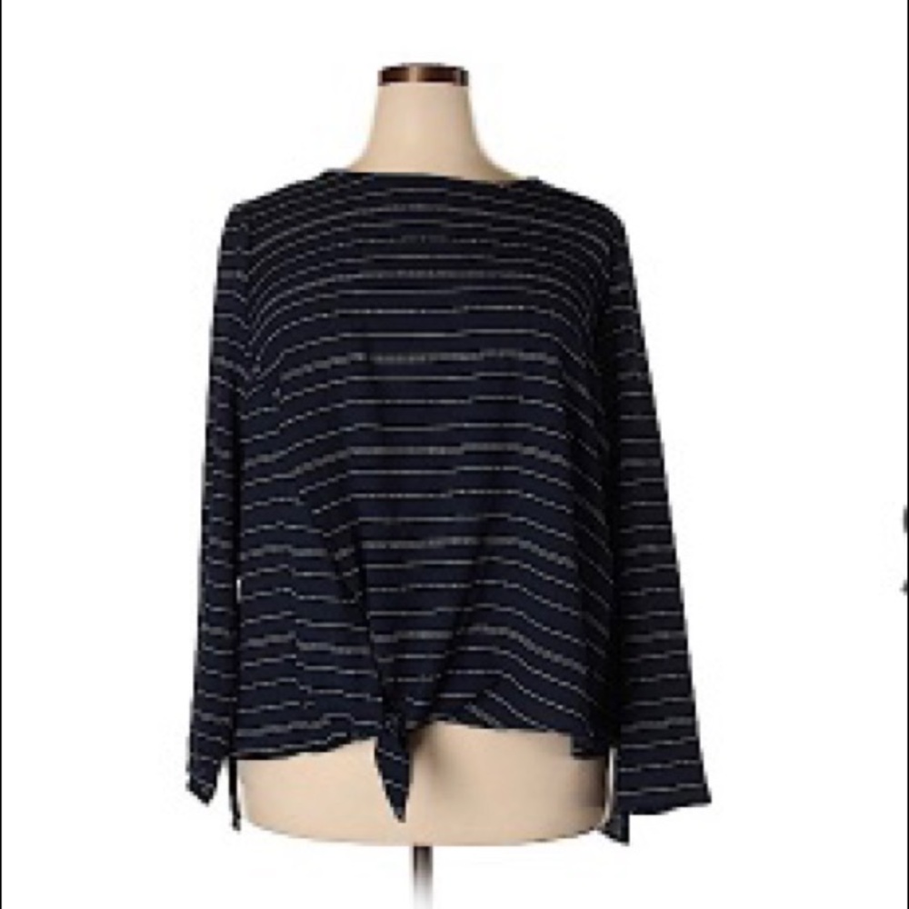 Ava & Viv 2X NWT Blue and white striped blouse